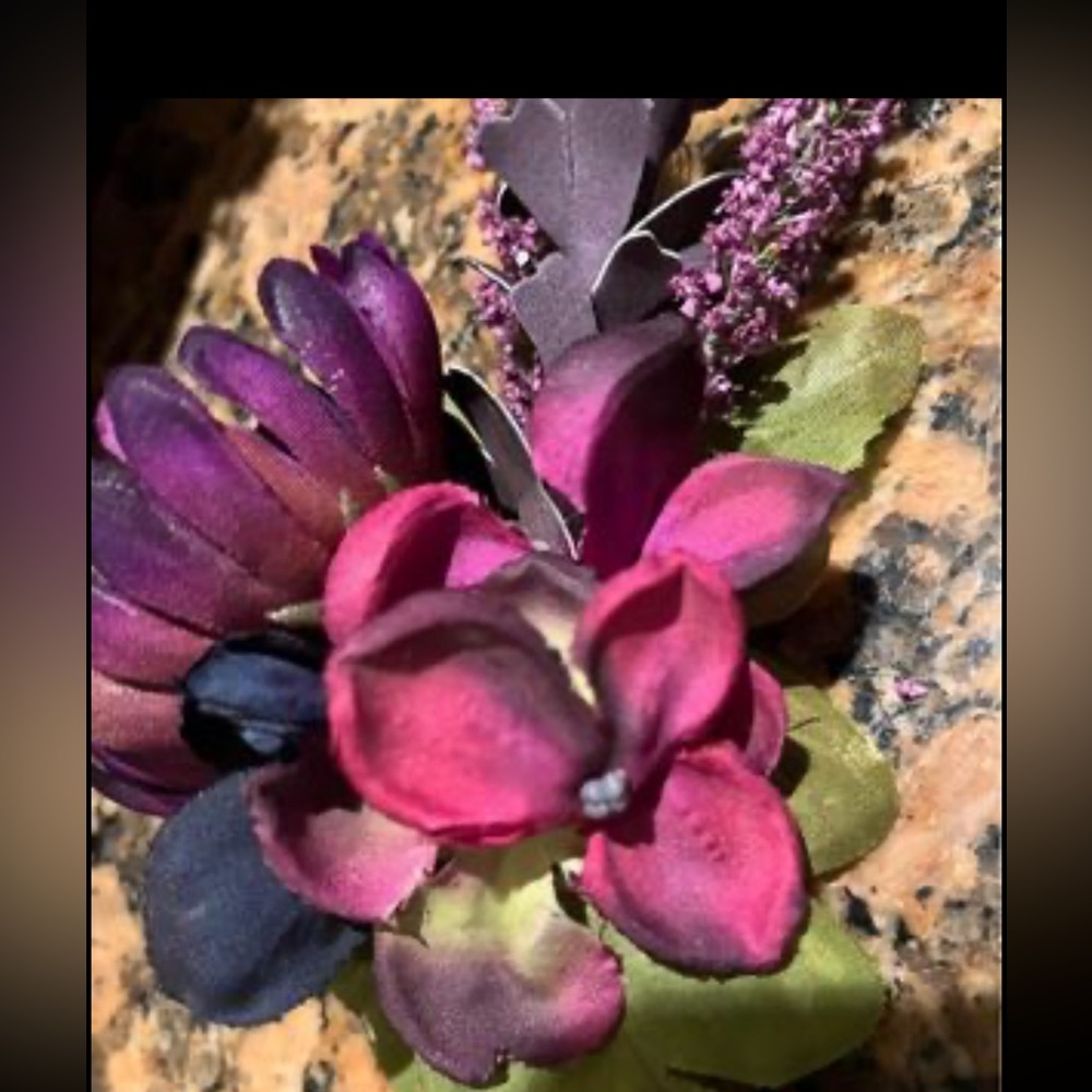 Handmade flower hair clip